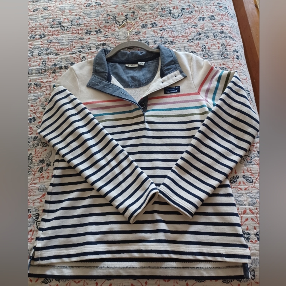 L.L.Bean - Picture 3 of 6